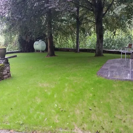 Holiday home Mansion In Robertville Near Forest Trails, Cleaning Included *
